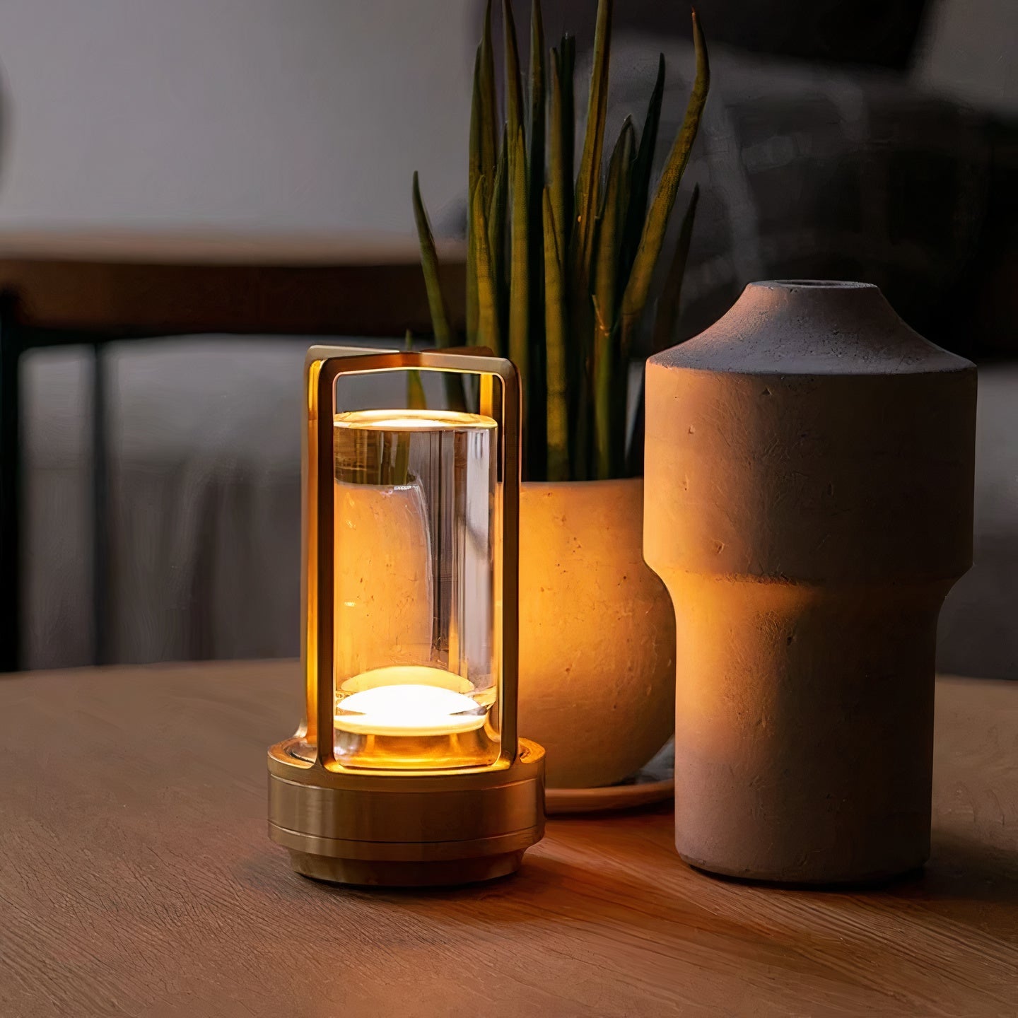 LuxeGlow™ | MetaLume TouchLantern