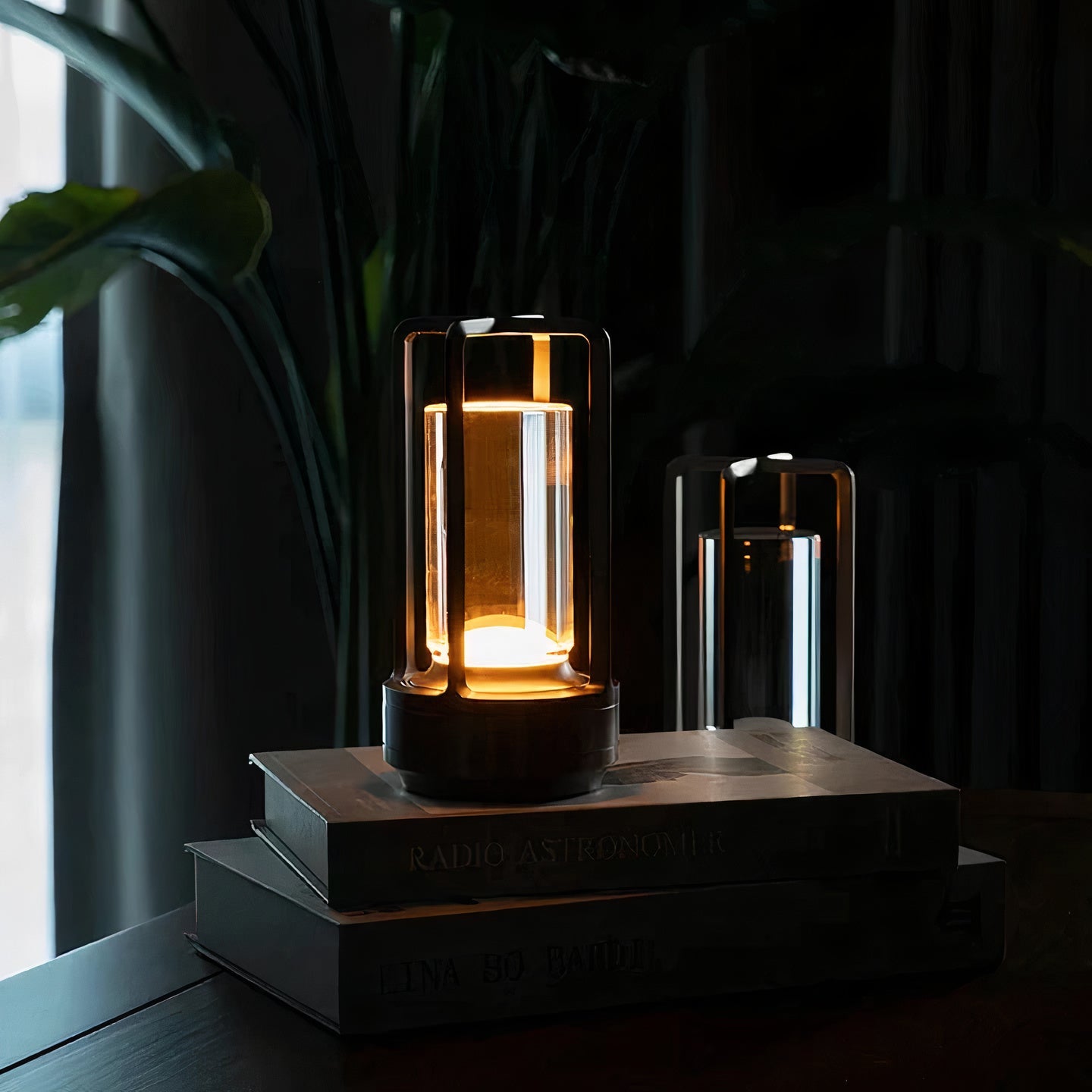 LuxeGlow™ | MetaLume TouchLantern